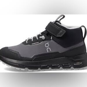 On Running Kids Gray and Black Velcro Trail Sneaker